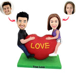 Bobblehead personalizzato con coppia di cuori innamorati