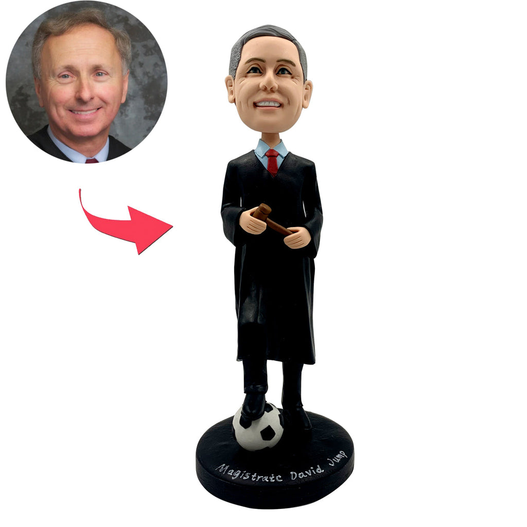 Bobblehead personalizzato del giudice con pallone da calcio
