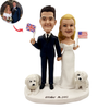 Bobblehead personalizzato per matrimonio con due cani bianchi