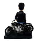 Bobblehead a forma di motociclista con cucciolo