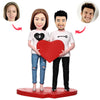 Coppia bobblehead personalizzata con cuore innamorato