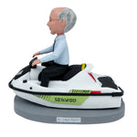 Bobblehead personalizzato raffigurante il padre con motoscafo alla guida