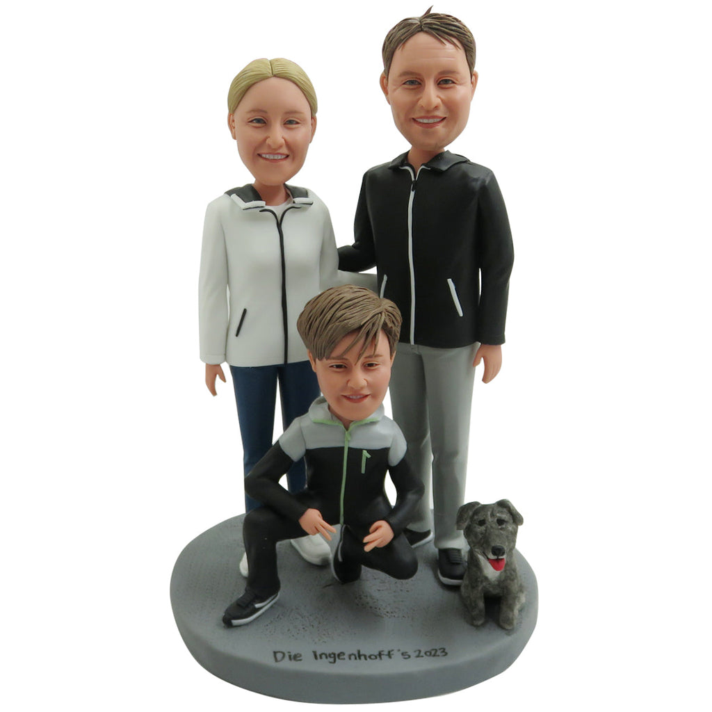 Bobblehead personalizzato con famiglia sportiva e cane